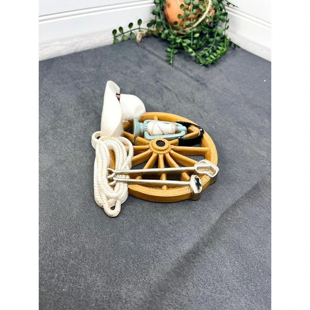Vintage Burwood Southwestern Wall Decor:‎ Cowboy Hat, Wagon Wheel